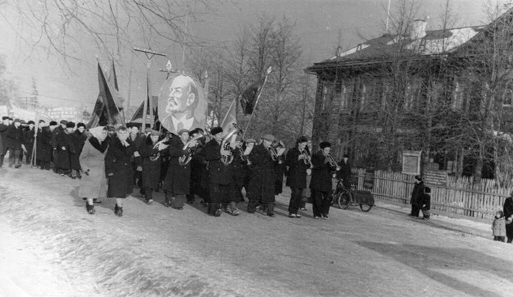 История поселка. Почта поселок ИС.