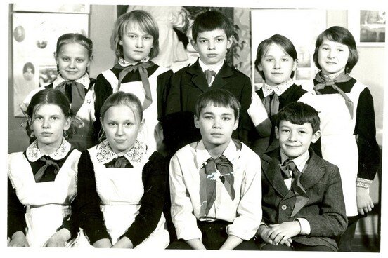 1981-1982 год 4 а класс фото 6f_tn.jpg
