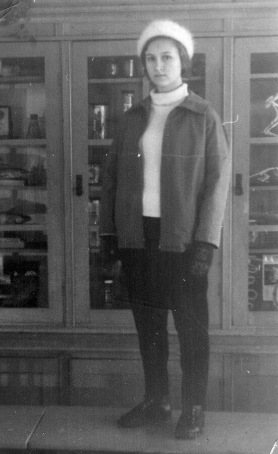 Смотр швейных изделий девочек 1966 год фото 2f_tn.jpg